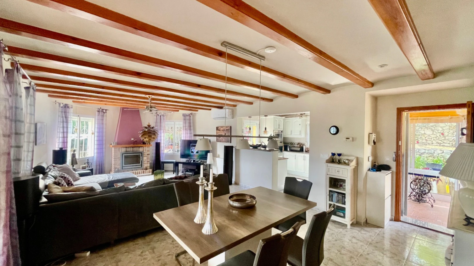 Villa for sale in Alcalali: Stunning views