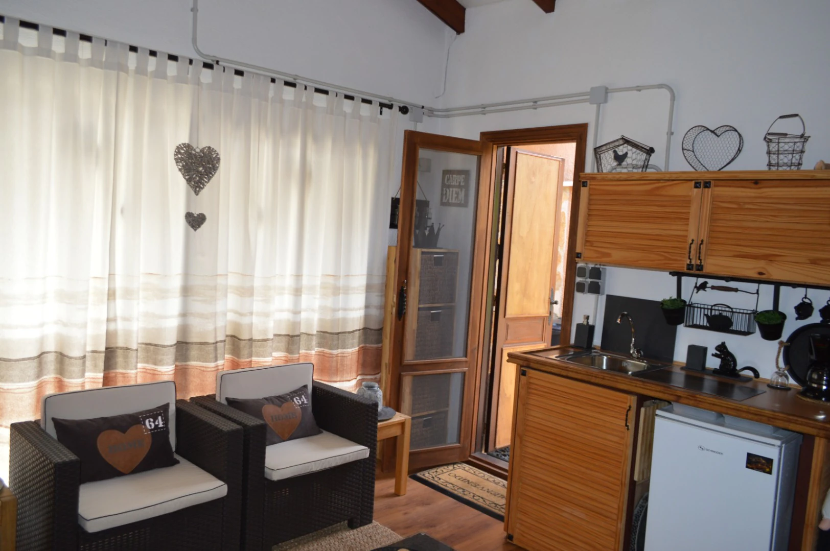 Villa for sale in Alcalali: Private, large south-facing plot, walking distance