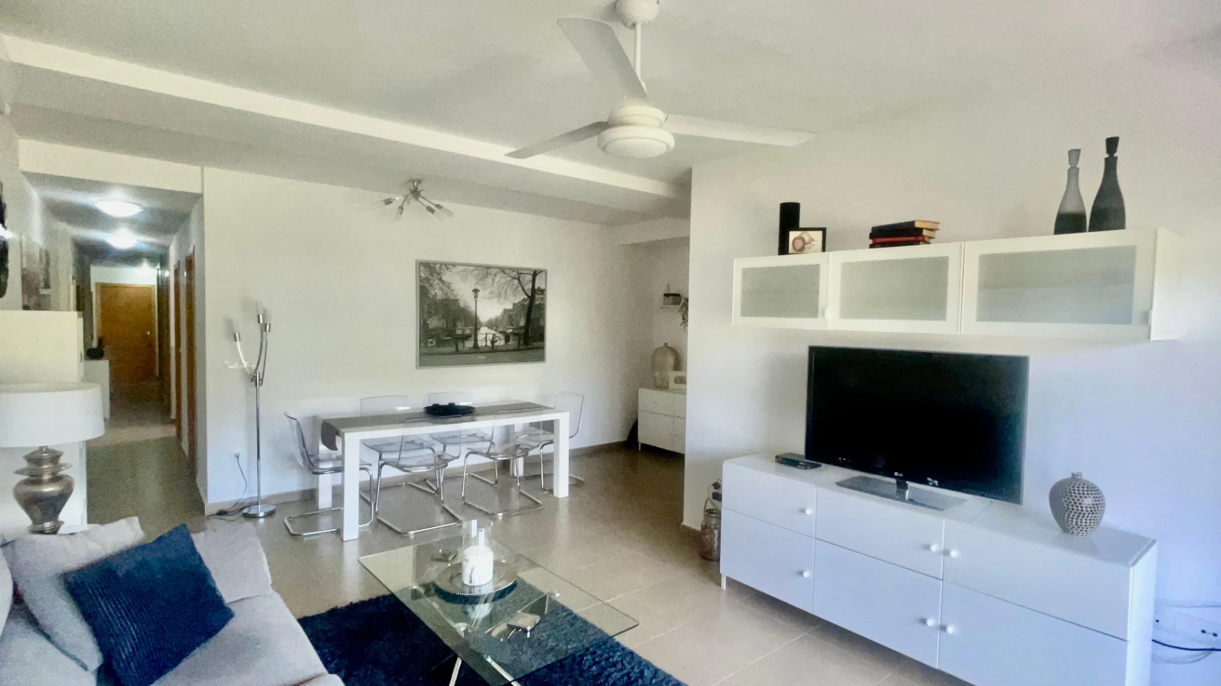 Penthouse apartment for sale in Jalon: Modern, luxurious