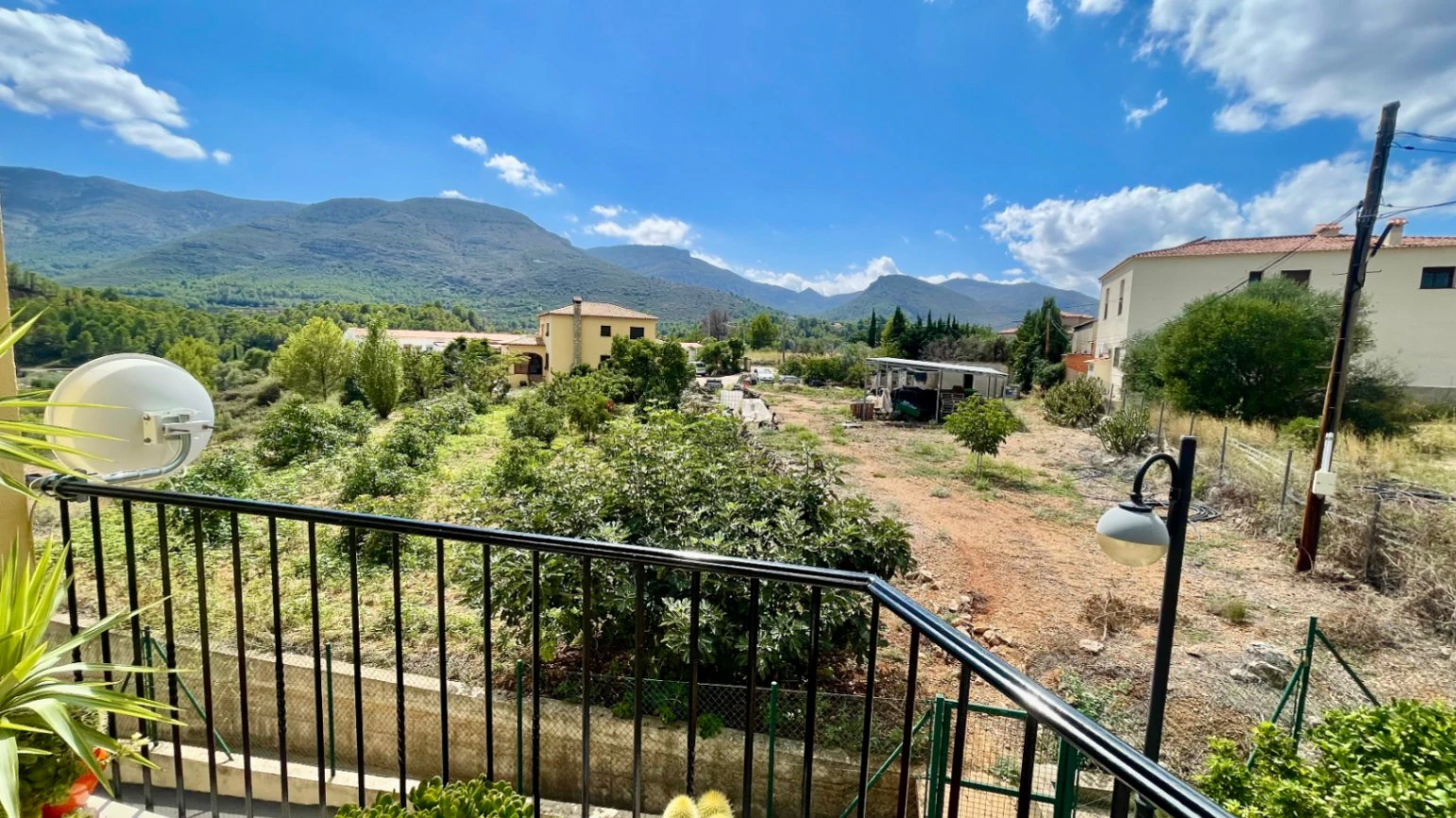 Townhouse for sale in Murla: Luxurious and spacious