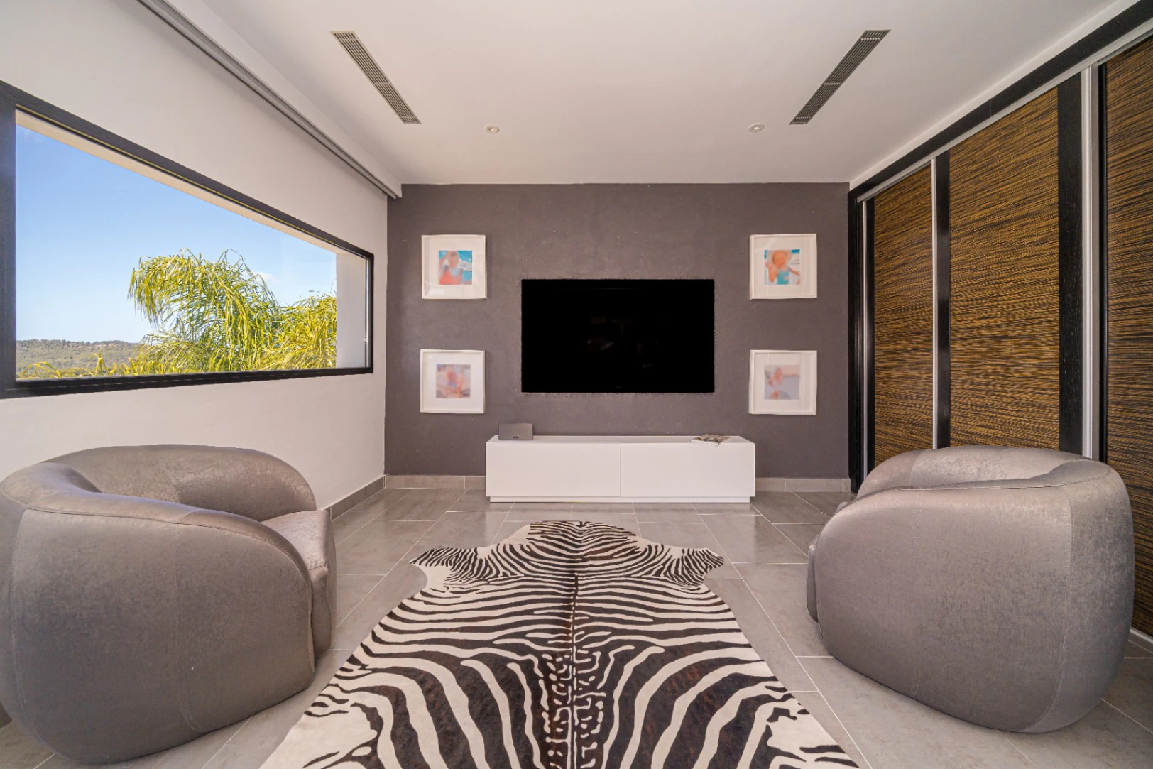 Villa for sale in Javea with sea views