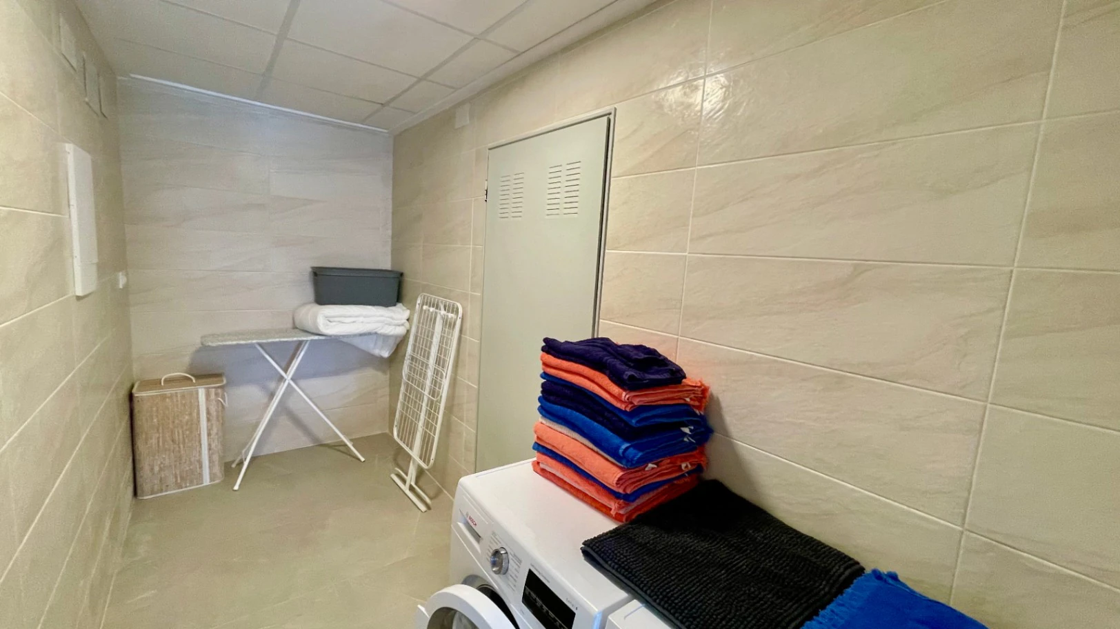For sale in Alcalali: Modern and elegant