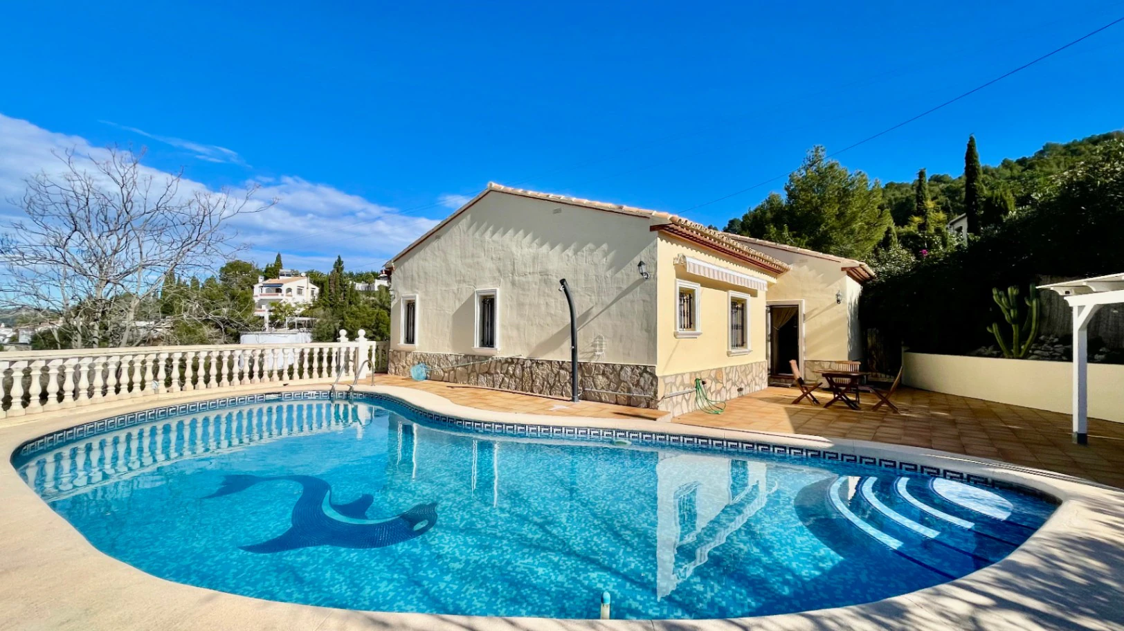 Villa for sale in Orba: Luxury & elegant