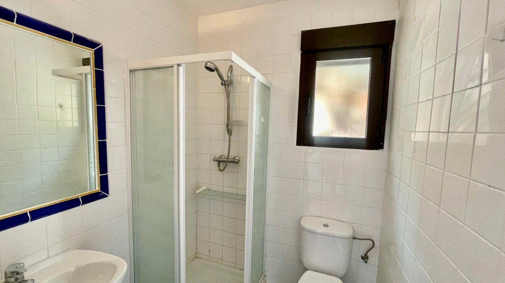 For sale in Parcent: private villa with open views