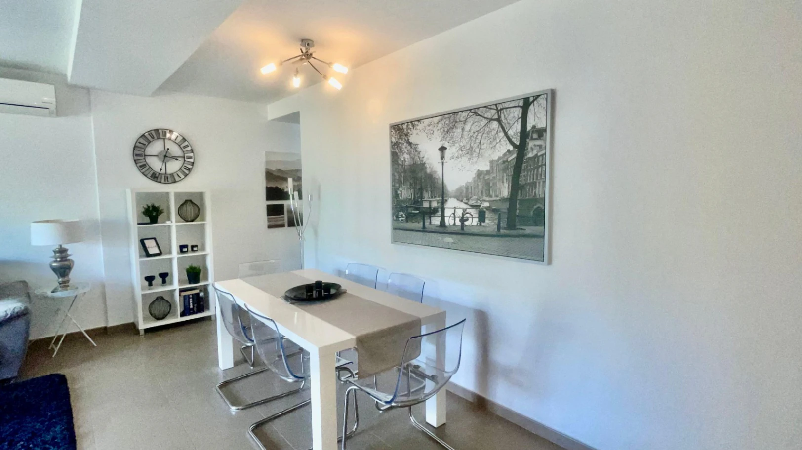 Penthouse apartment for sale in Jalon: Modern, luxurious