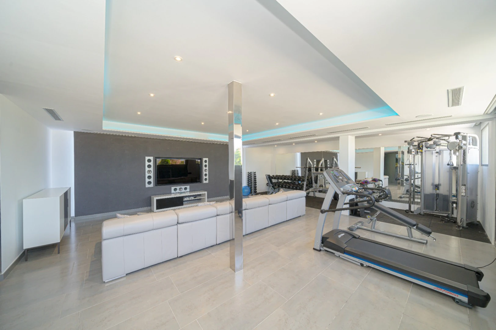 Villa for sale in Javea with sea views
