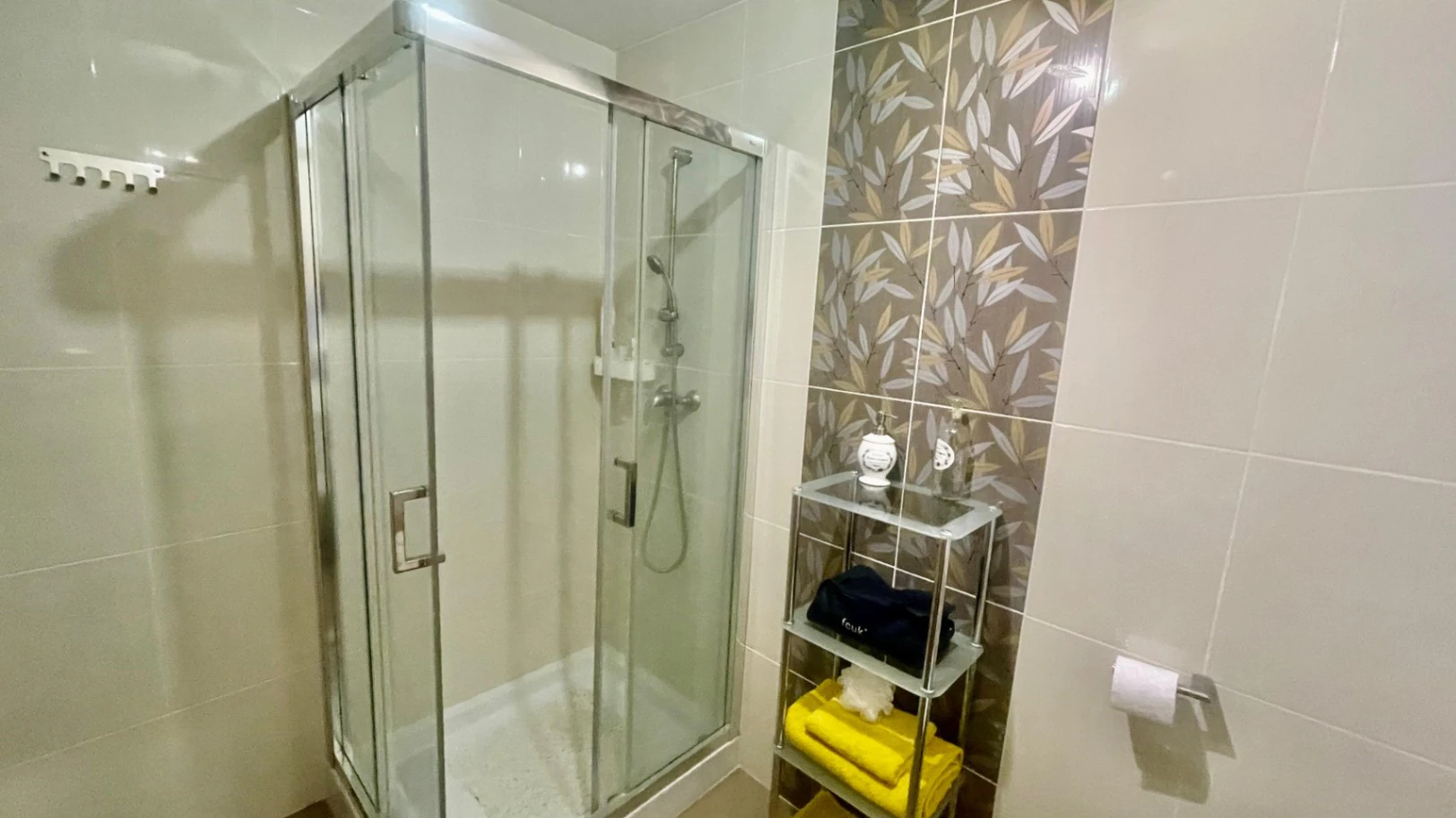 Penthouse apartment for sale in Jalon: Modern, luxurious
