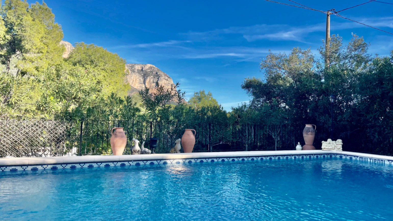 Fabulous finca-style retreat – two individual properties with two pools on a private 2,032 m² plot