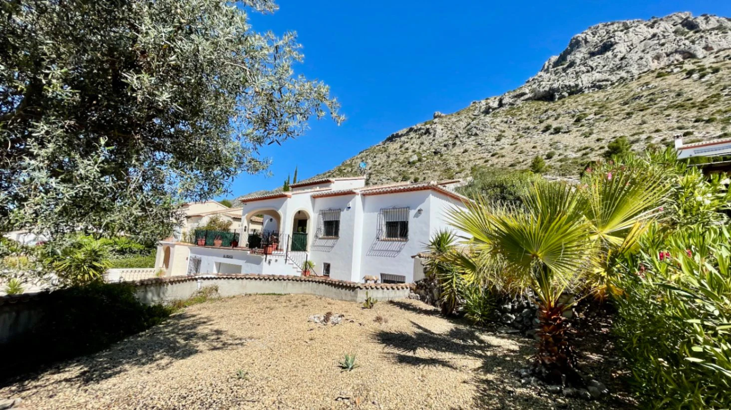 Villa te koop in Benigembla: Apart appartement