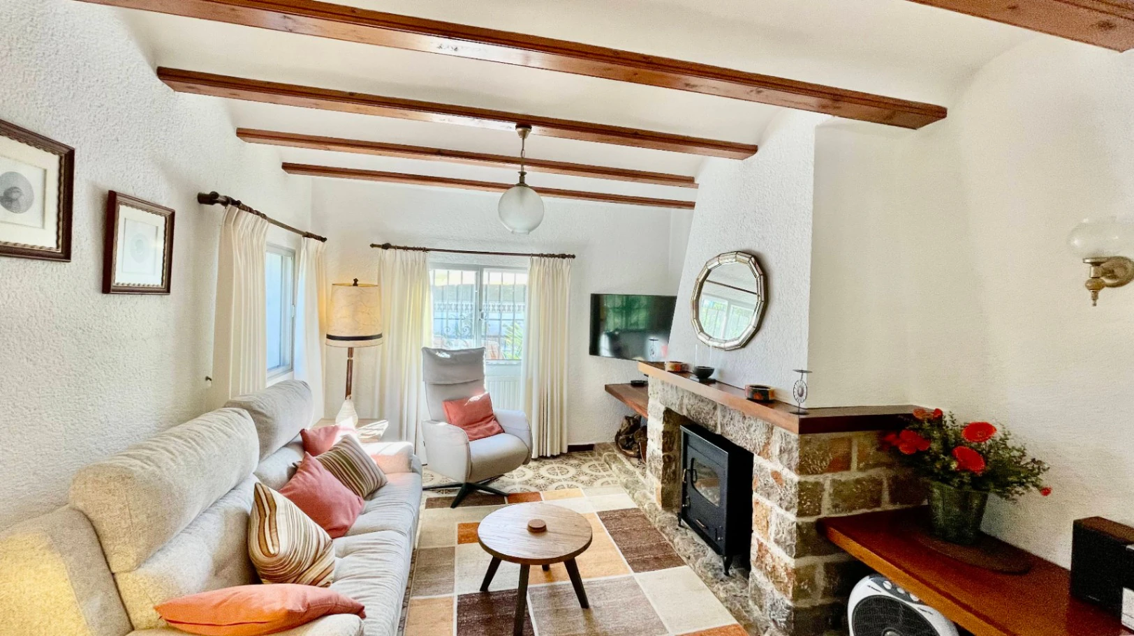 Fabulous finca-style retreat – two individual properties with two pools on a private 2,032 m² plot