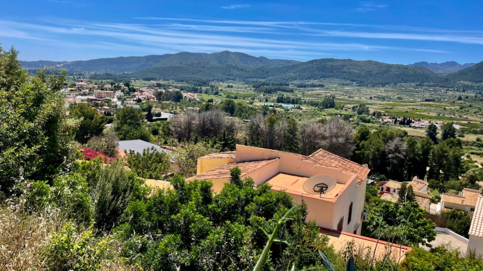 Villa te koop in Alcalali: Prachtig uitzicht, zeer privé