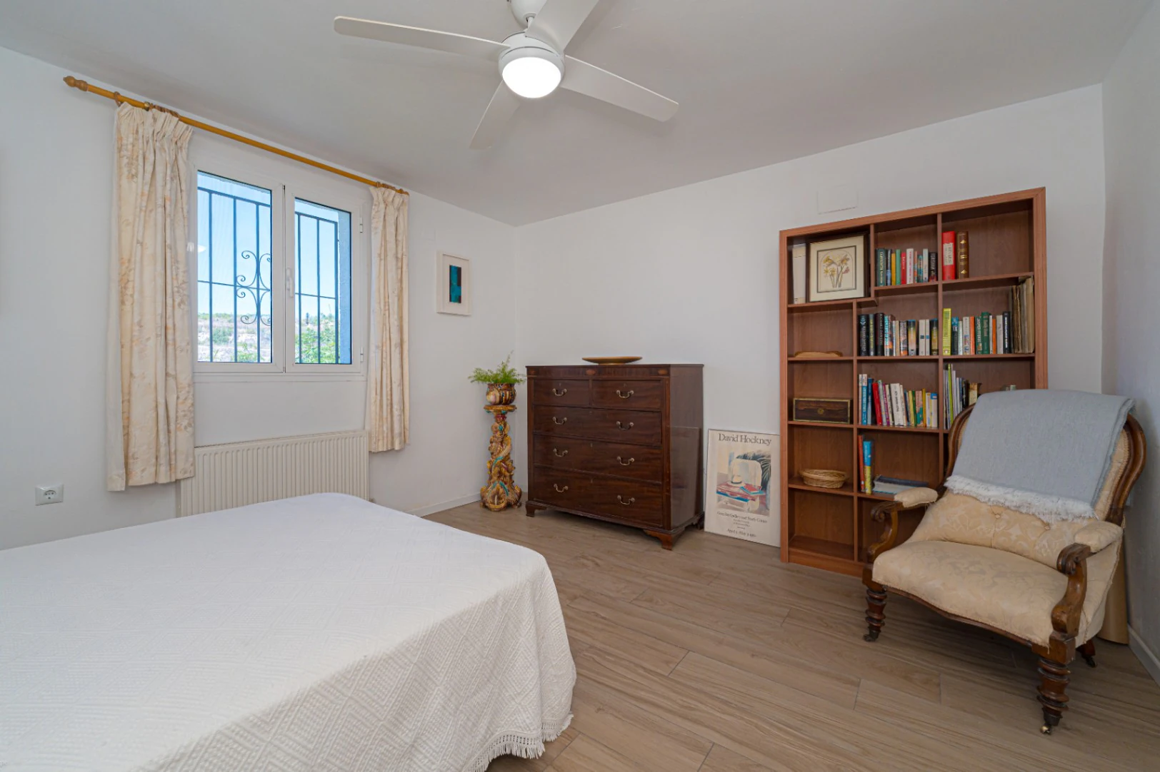 Villa for sale in Benissa: Stables and land