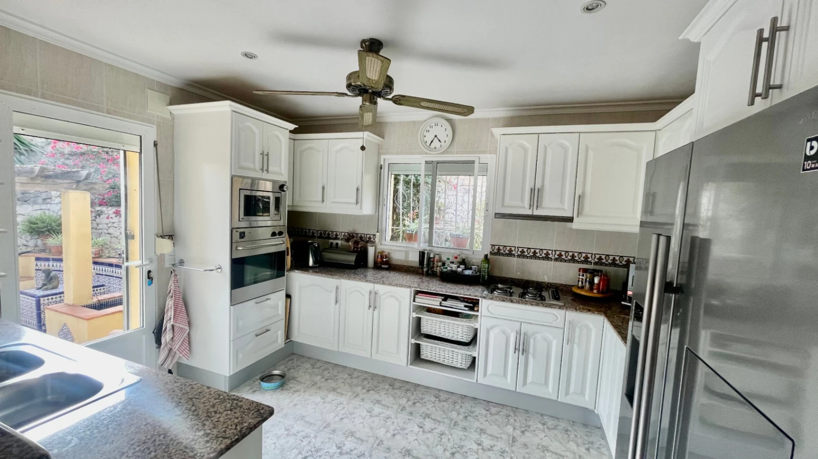 Villa for sale in Alcalali: Stunning views