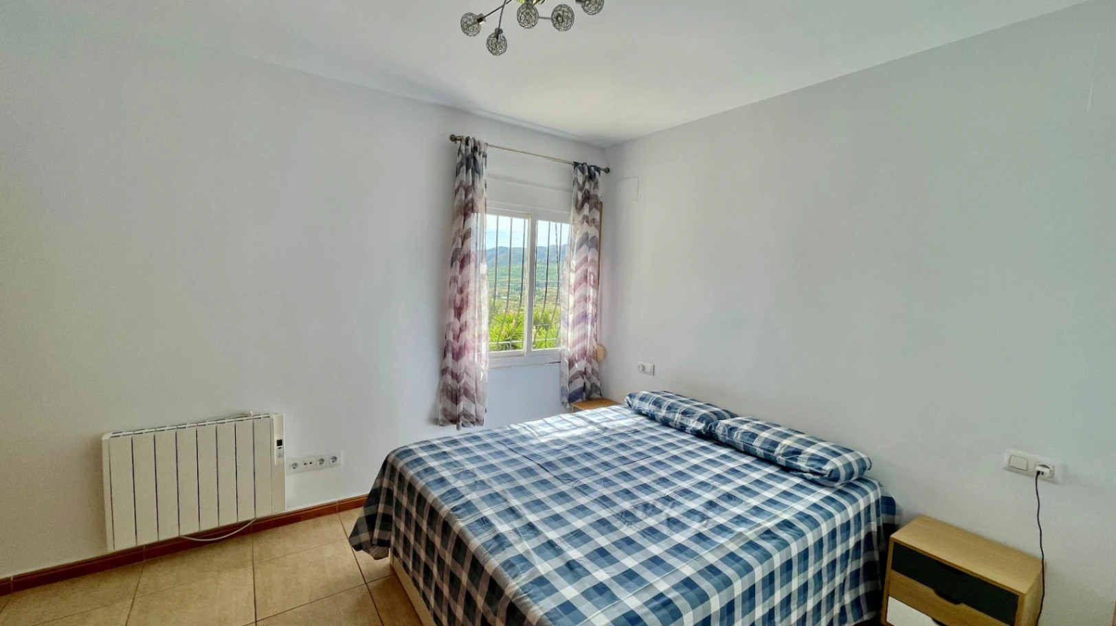 Villa for sale in Alcalali: South facing, all on one level