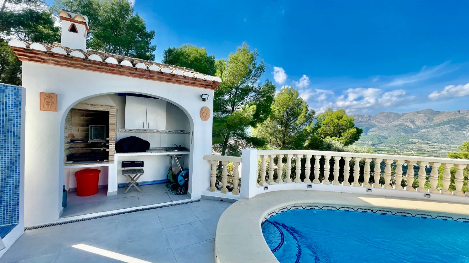 Villa for sale in Orba:  Contemporary, with breathtaking views