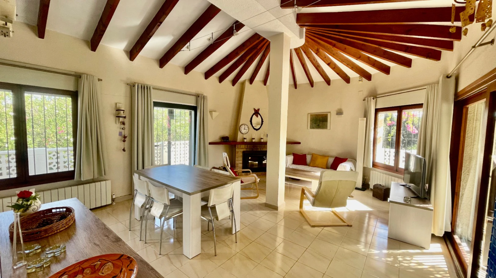 Villa for sale in Parcent: Charming, sought-after area