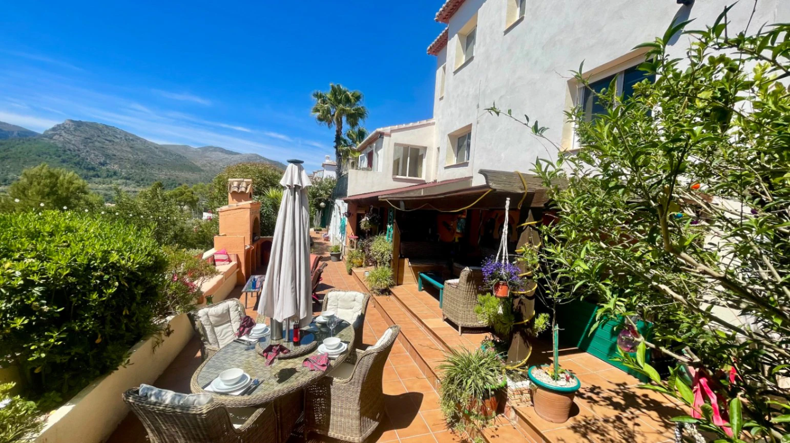Villa te koop in Benigembla: Frontlinie met prachtig uitzicht