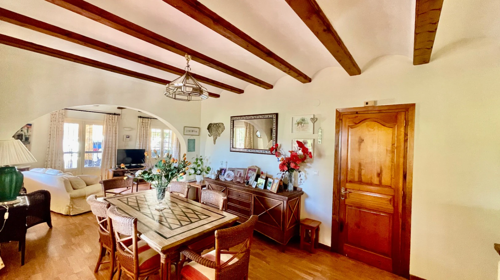 Villa te koop in Alcalali: Prachtig met adembenemend uitzicht