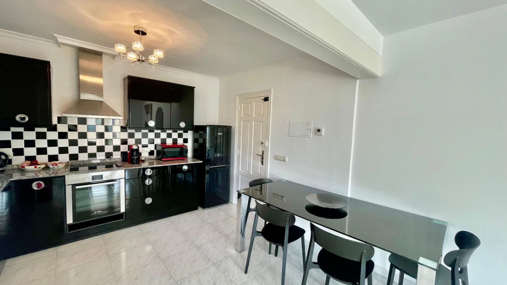 Villa for sale in Murla: Sought-after location, separate apartment