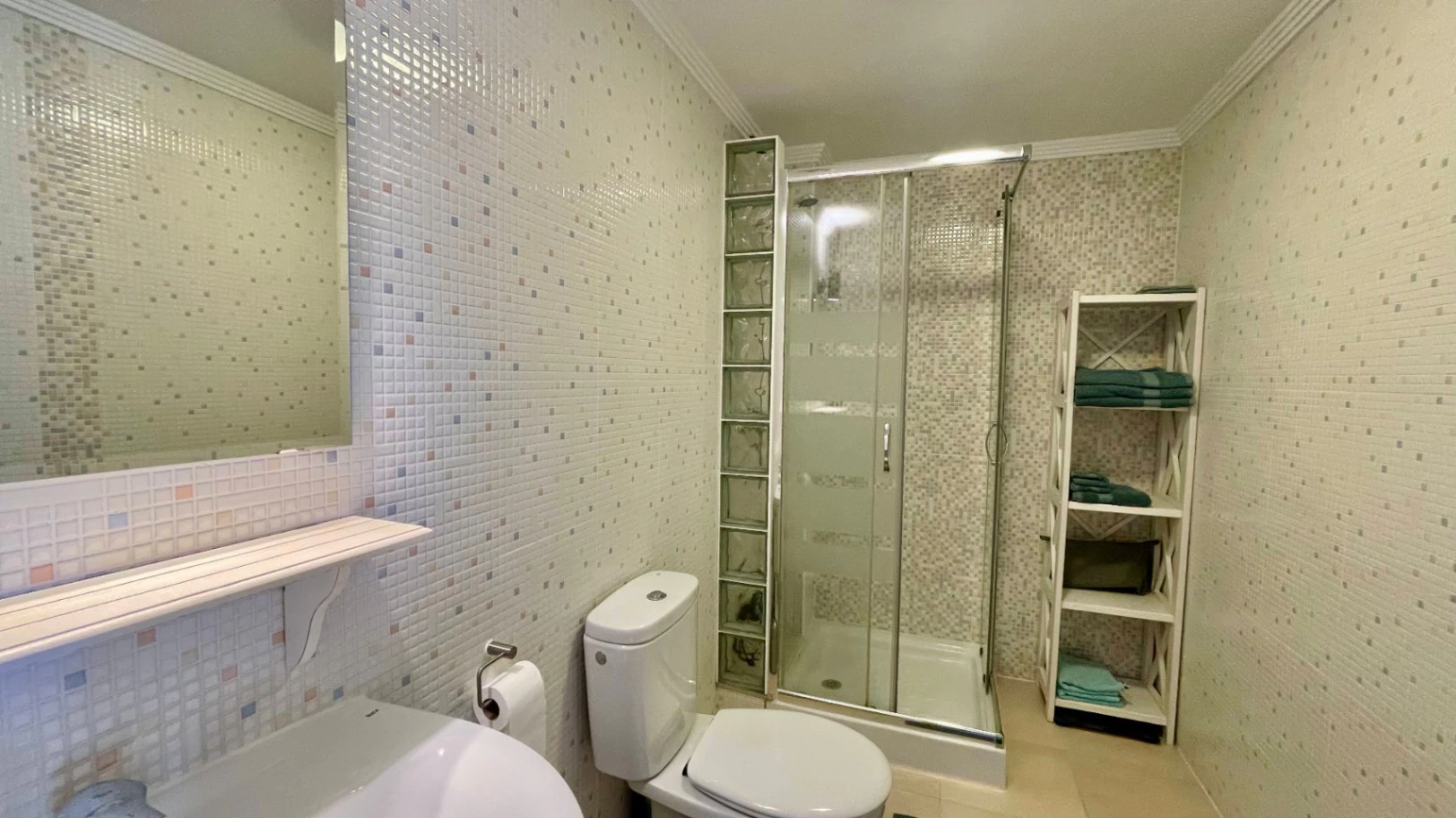 Modern townhouse for sale in Jalon: luxurious, breathtaking views