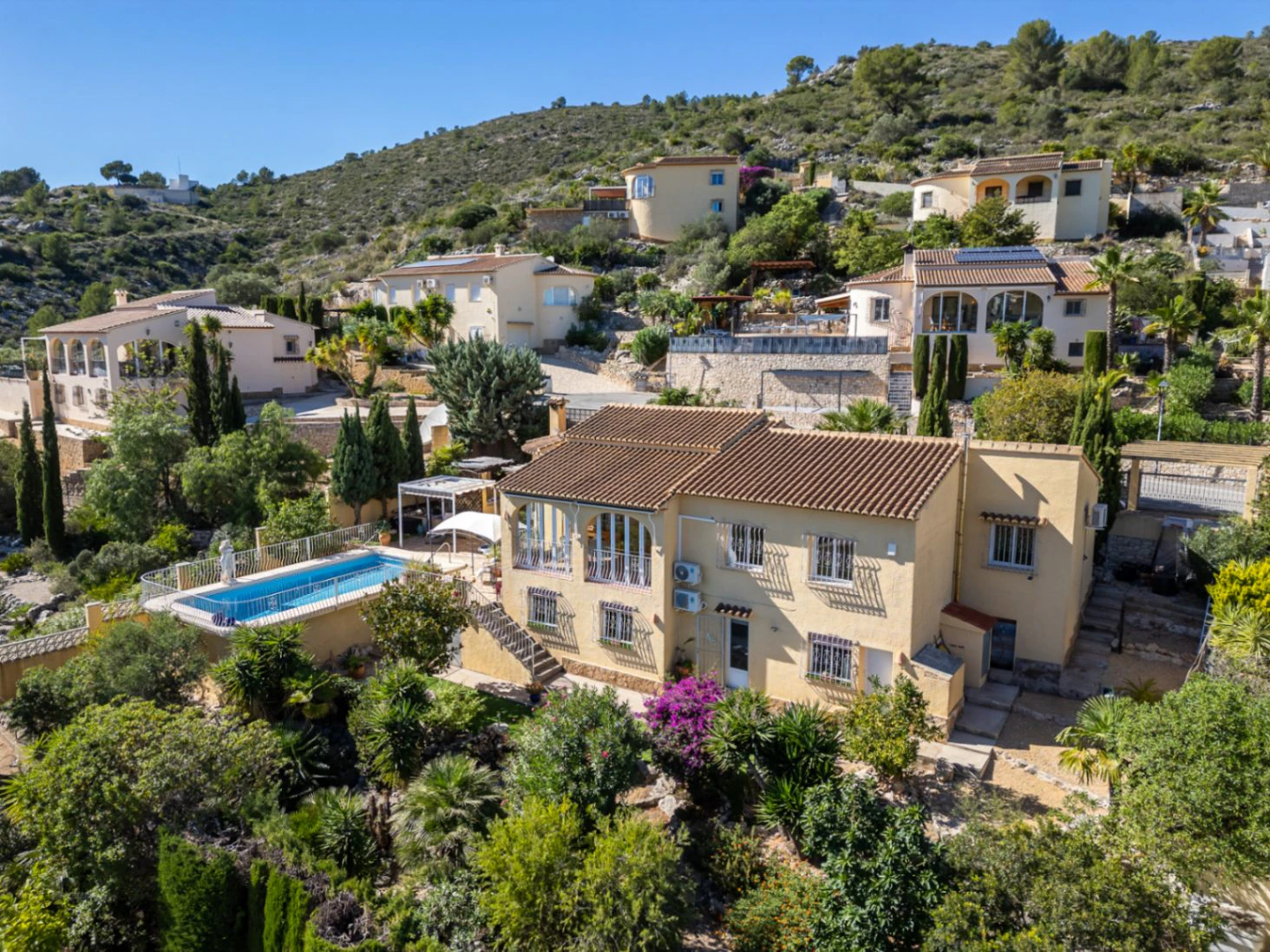 Villa for sale in Alcalali: Stunning views