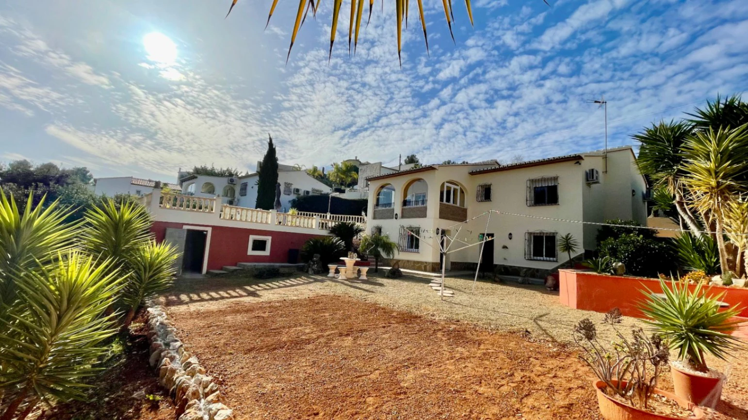 Villa for sale in Alcalali: Fabulous mountain views, excellent privacy