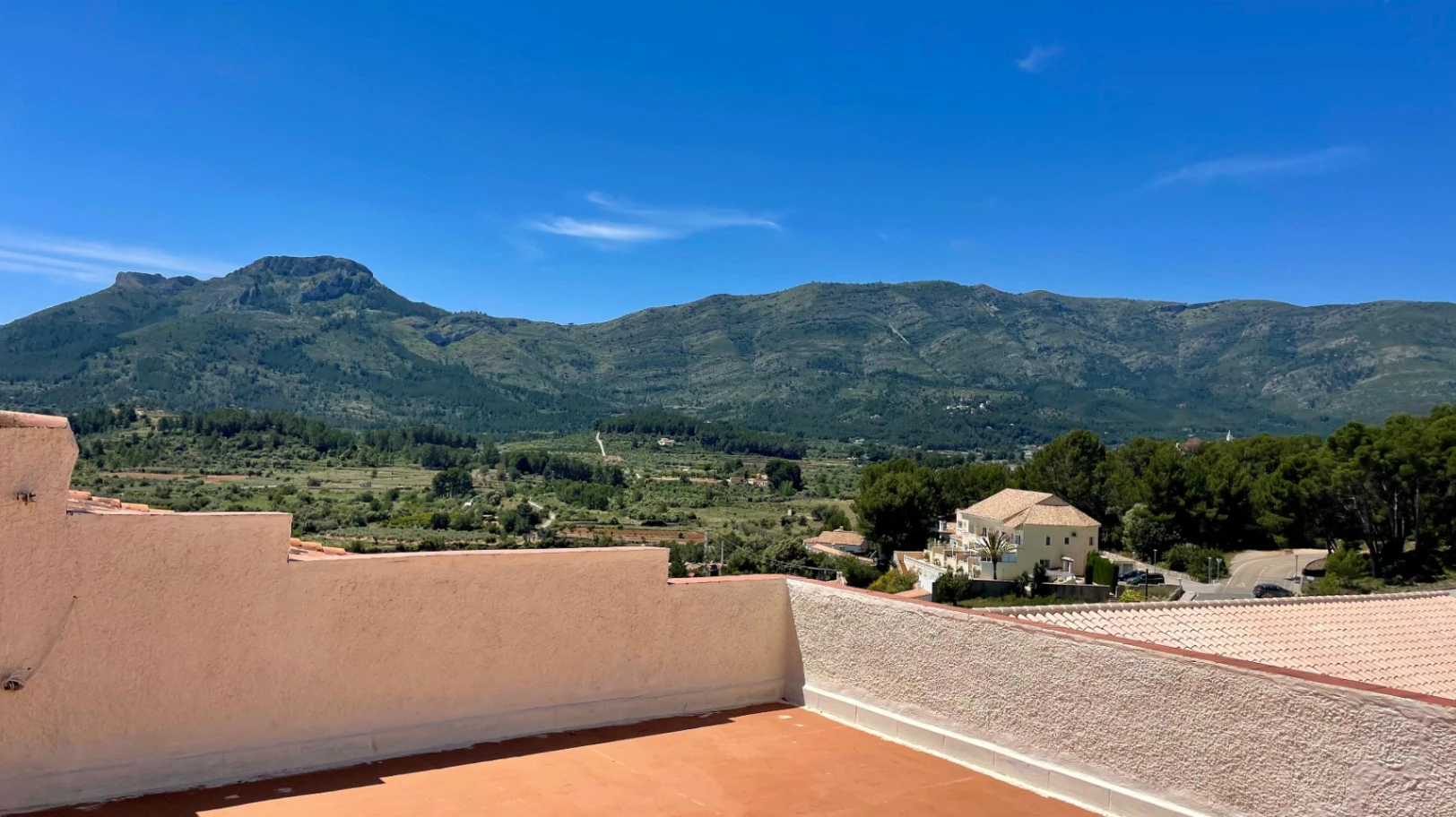 Villa te koop in Alcalali: Prachtig uitzicht, zeer privé