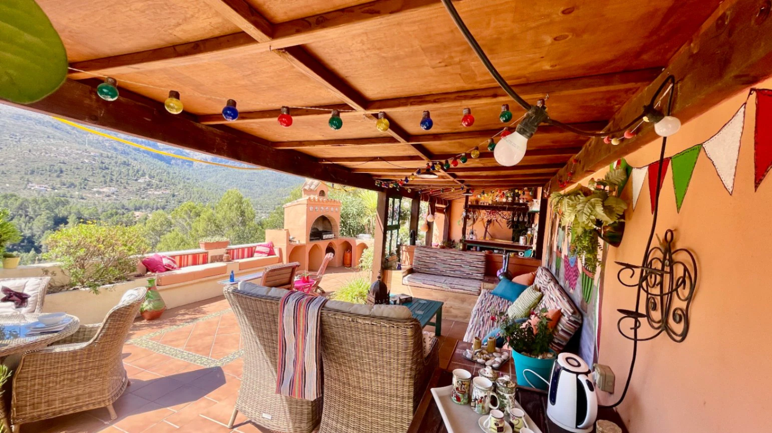 Villa te koop in Benigembla: Frontlinie met prachtig uitzicht