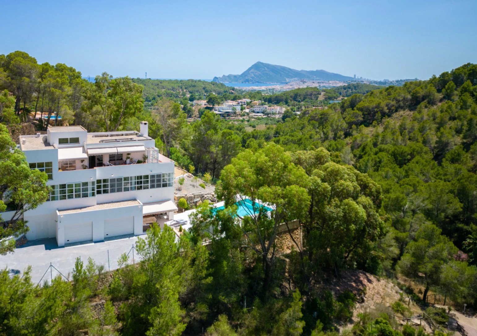 Villa for sale in Altea with sea views