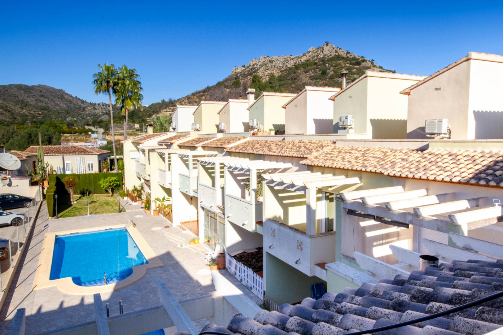 Townhouse for sale in Ráfol de Almunia