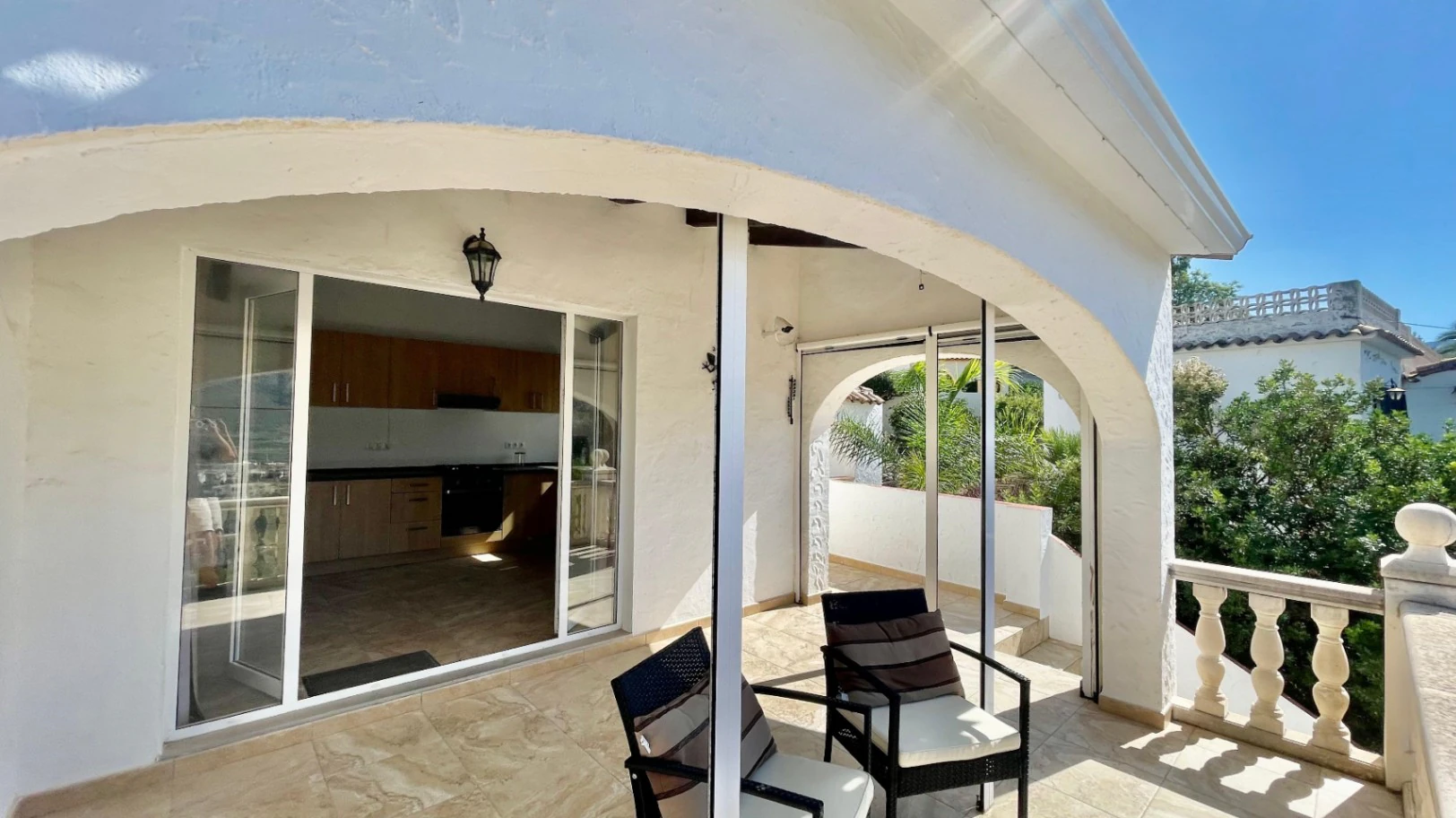 Villa for sale in Orba: Panoramic views, separate guest apartment