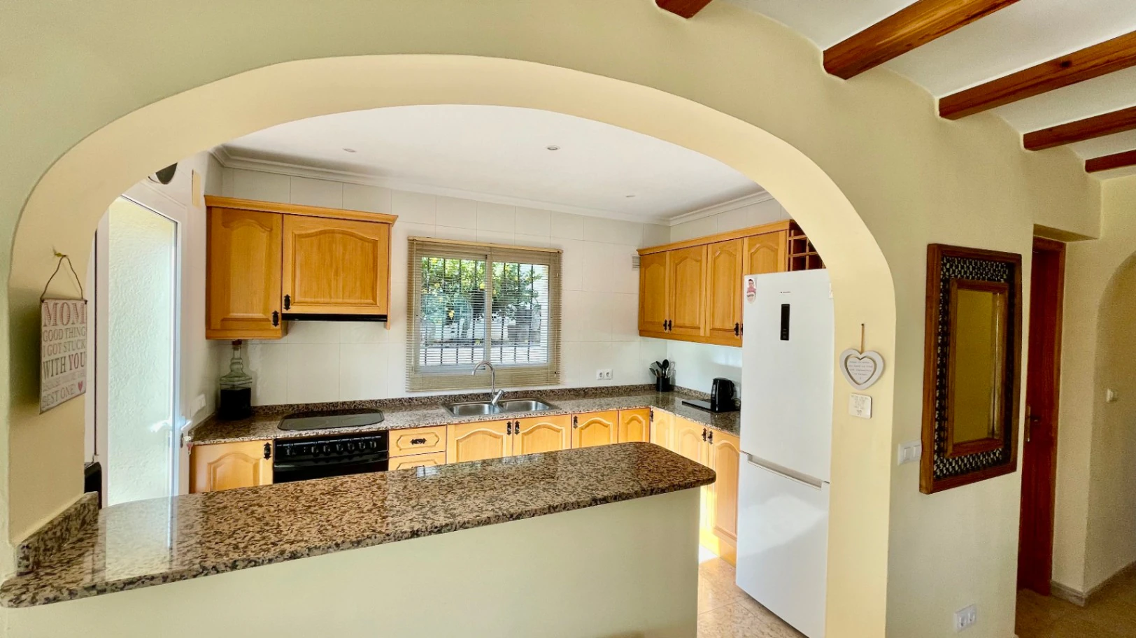 Villa for sale in Alcalali: Fabulous mountain views, excellent privacy