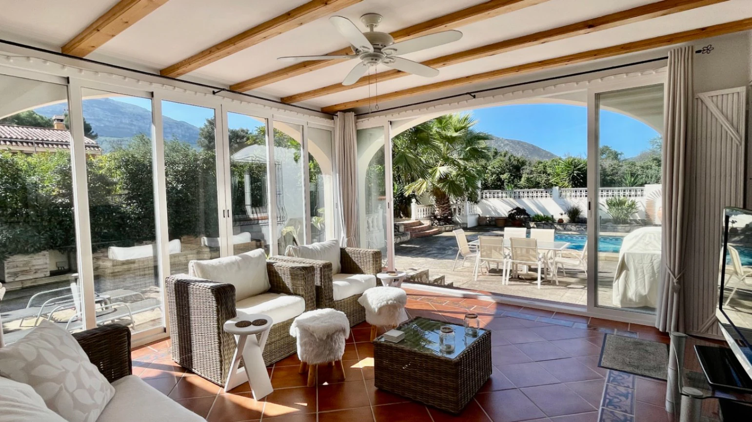Villa for sale in Benigembla: Single level living, south-facing