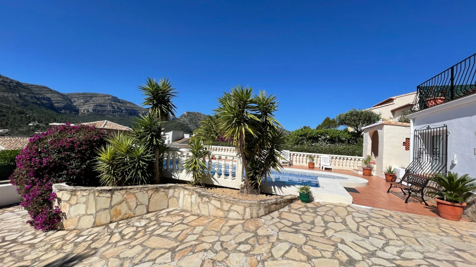 Villa te koop in Benigembla: Apart appartement
