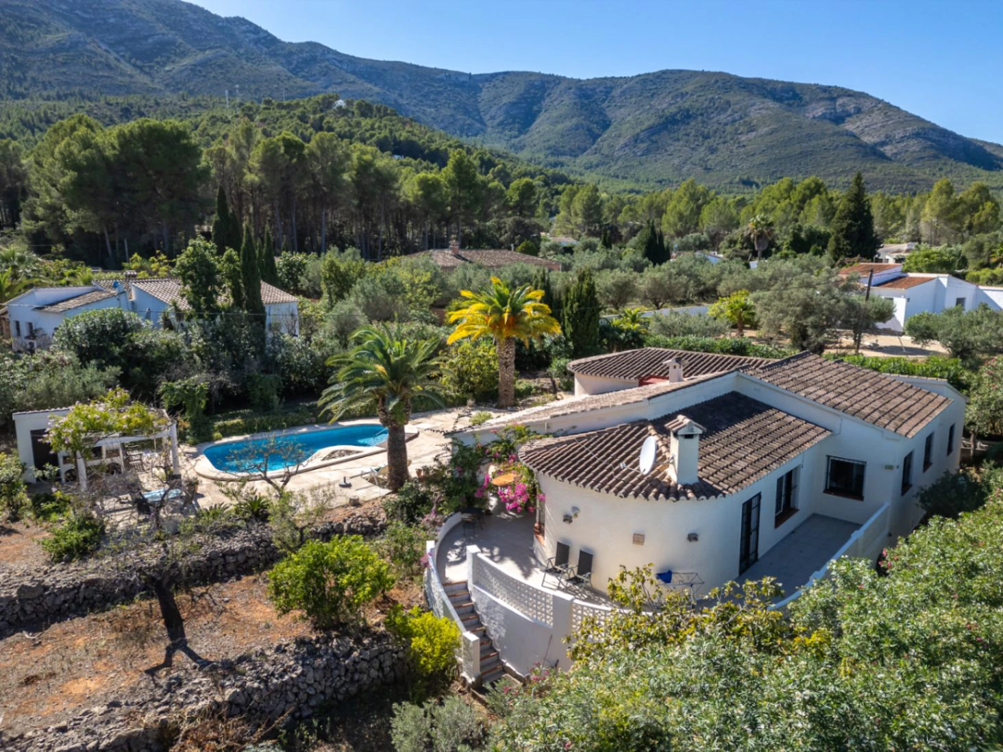 Villa for sale in Parcent: Charming, sought-after area
