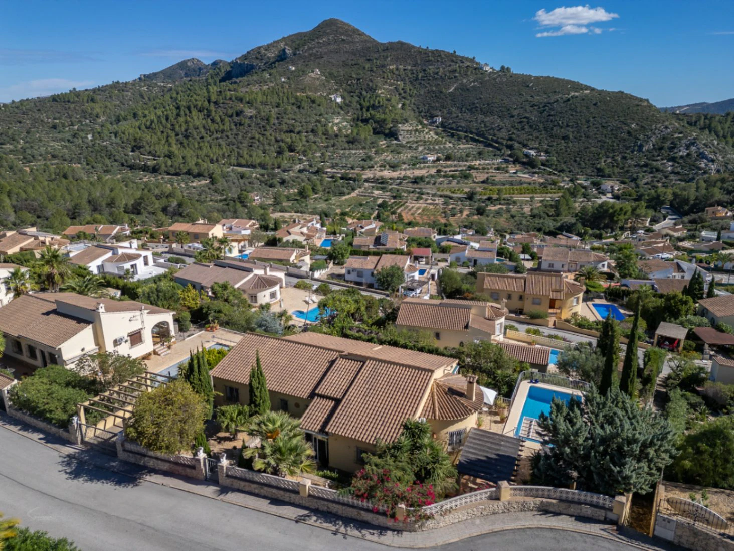 Villa for sale in Alcalali: Stunning views
