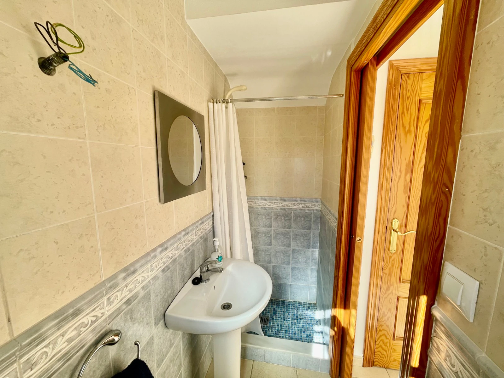 Townhouse for sale in Alcalali: Modern & spacious