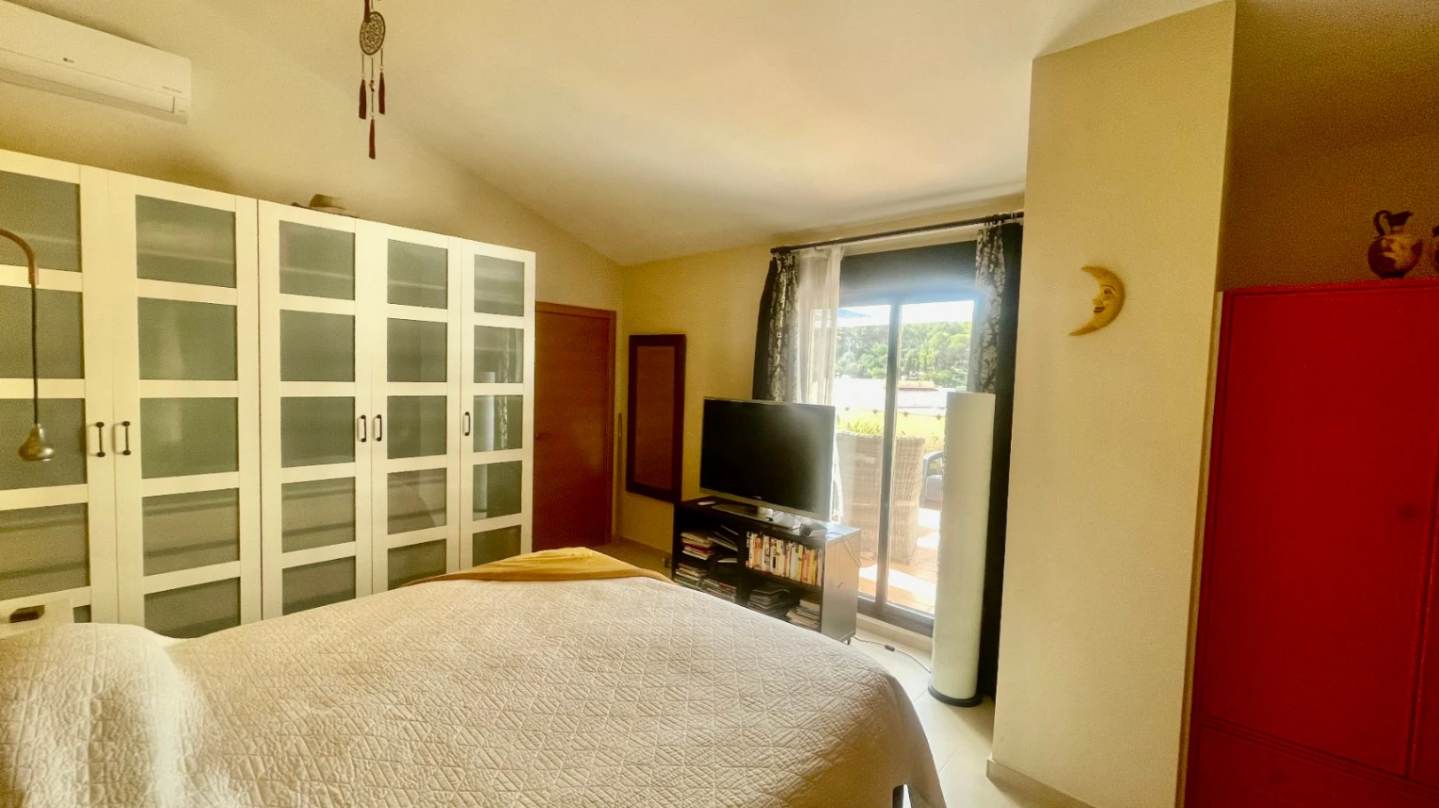 Penthouse for sale in Jalon: Two large terraces