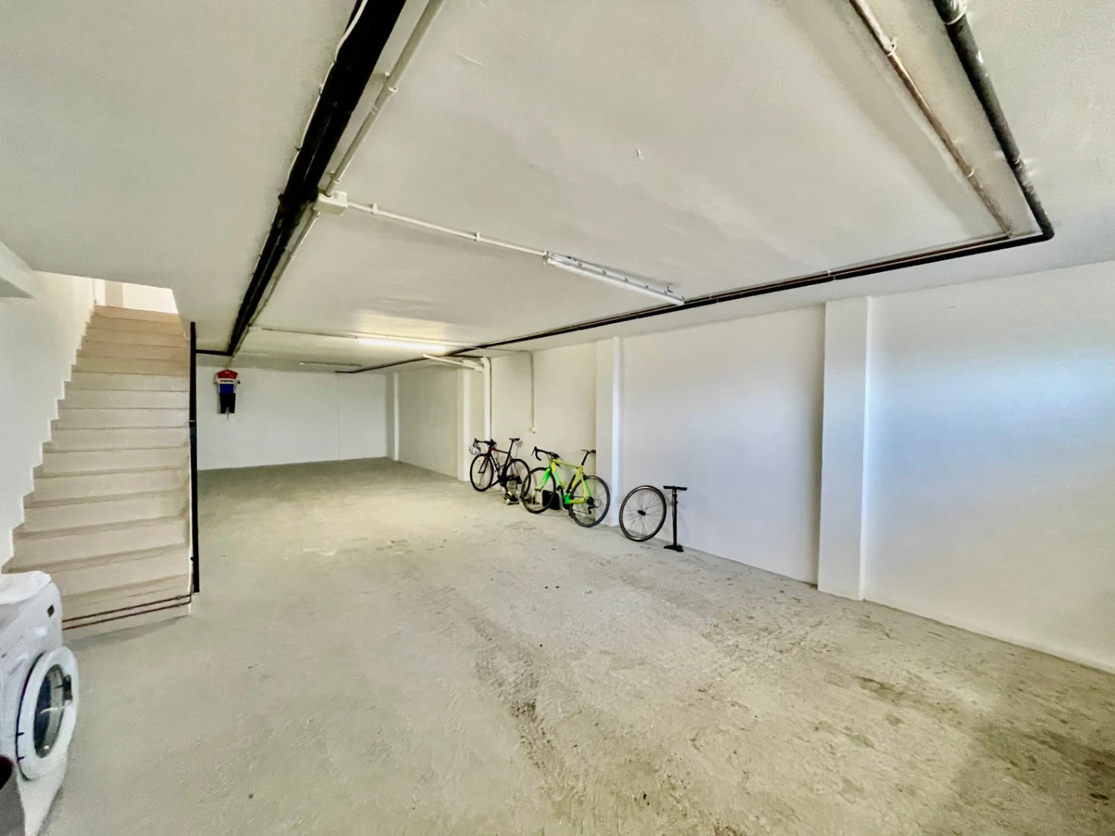 Modern townhouse for sale in Murla: Luxury, contemporary