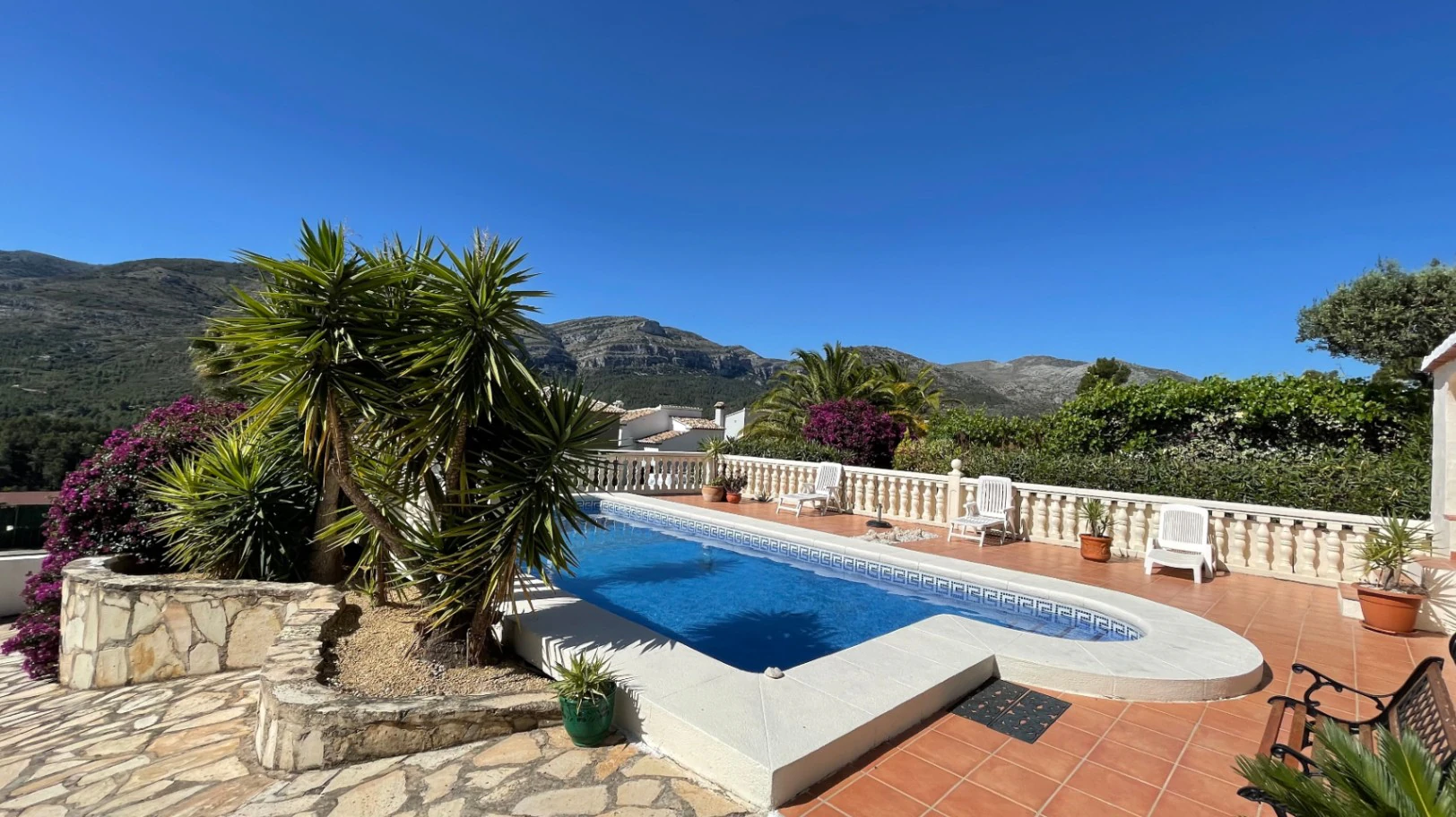Villa te koop in Benigembla: Apart appartement