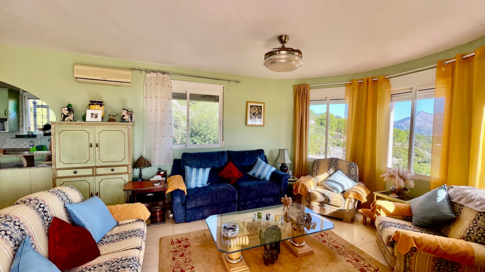 Villa for sale in Tormos: South-facing, panoramic views