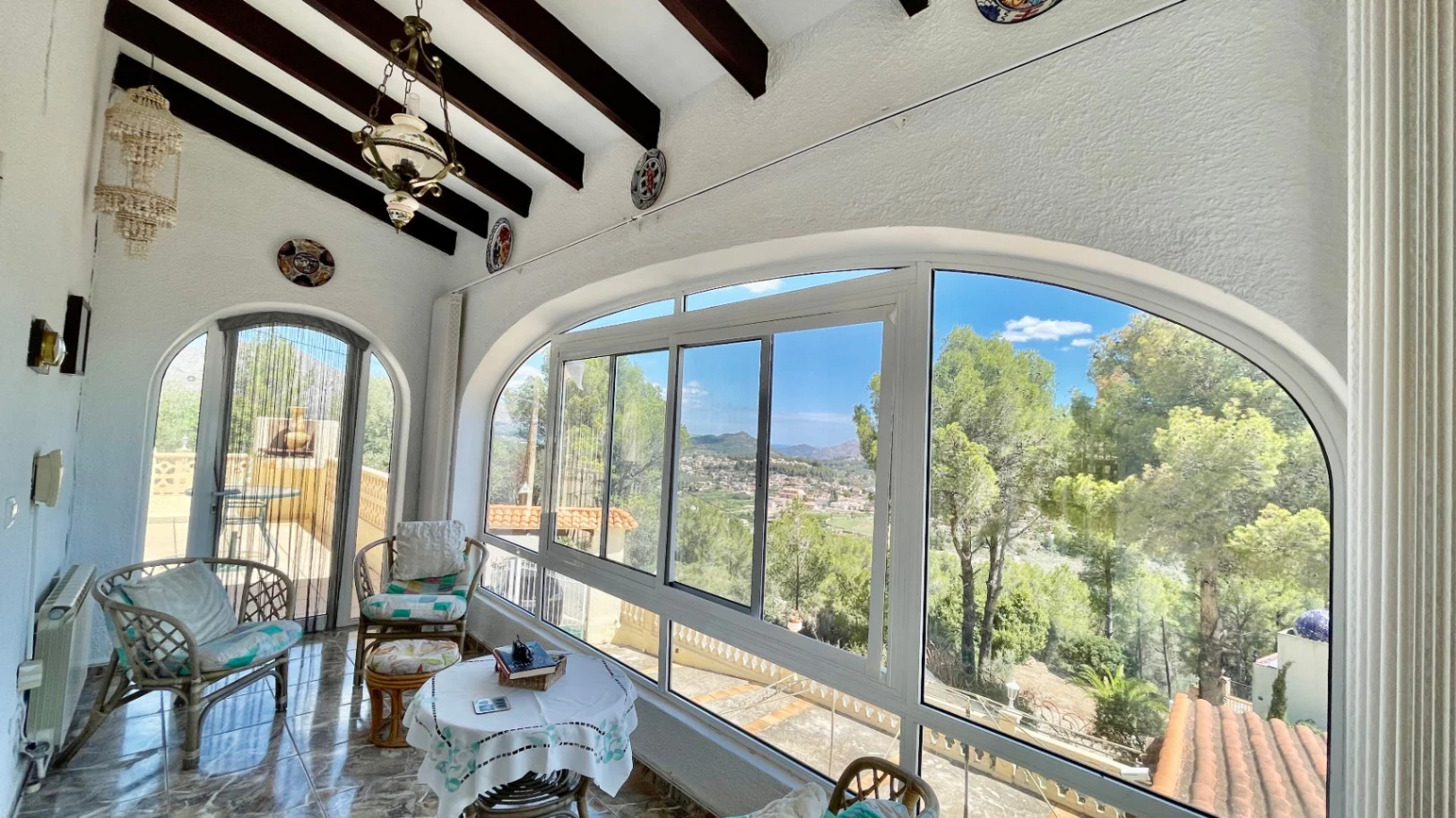Villa for sale in Parcent: Private, corner plot