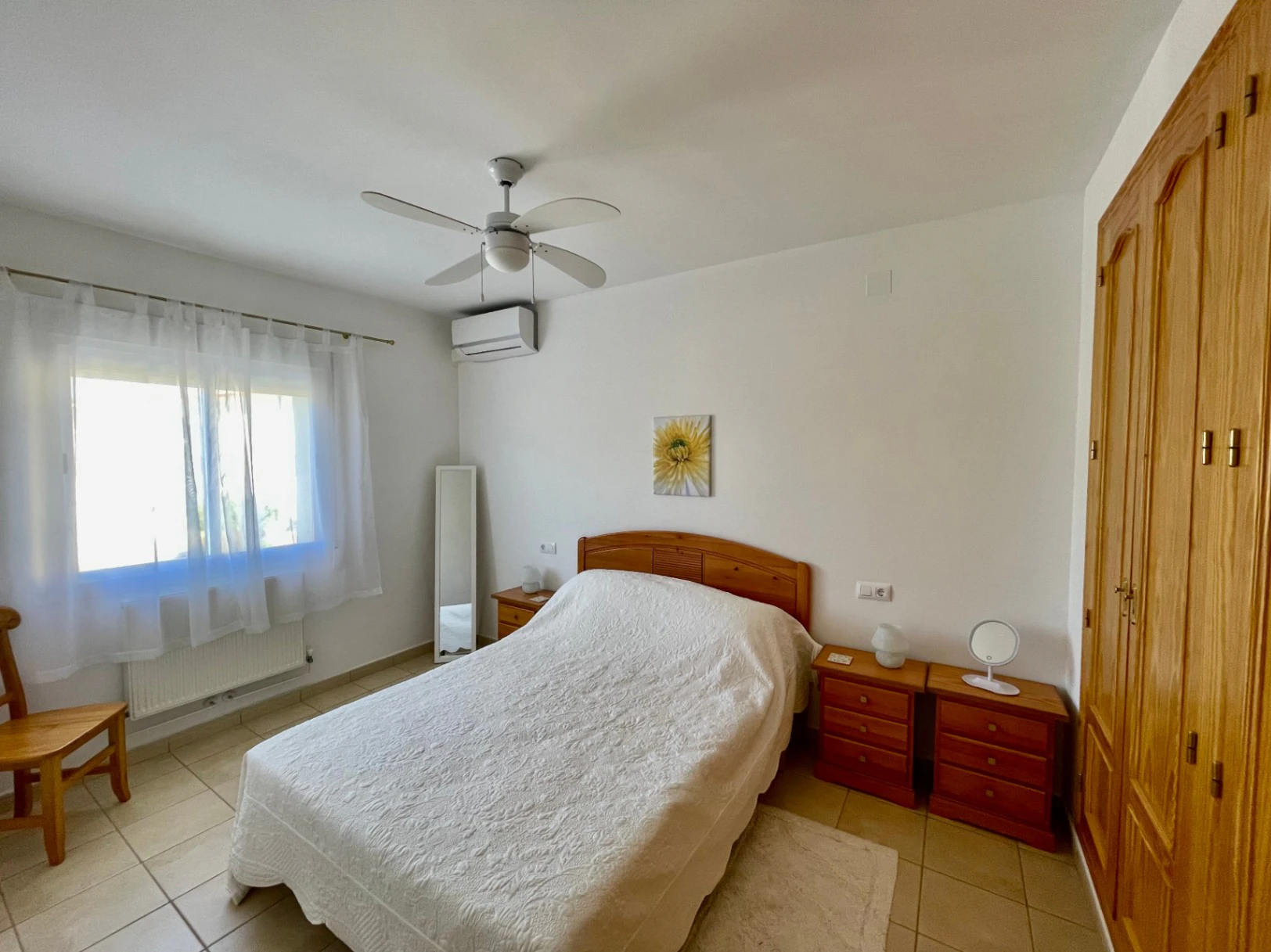 Townhouse for sale in Alcalali: Modern & spacious