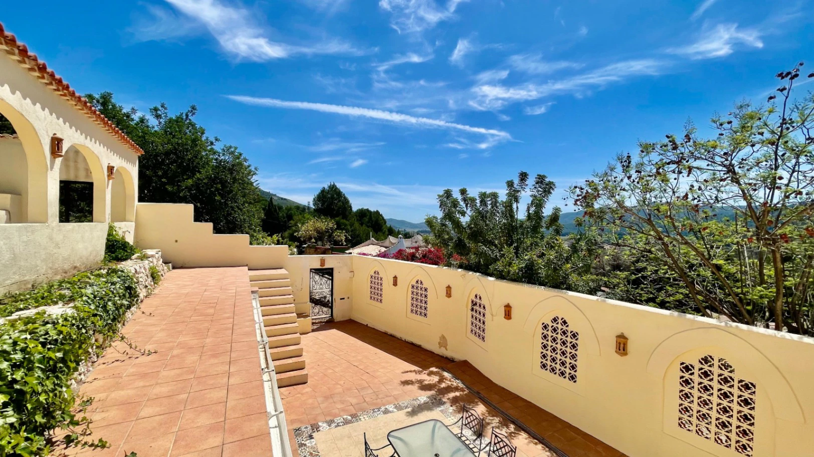 Villa te koop in Alcalali: Prachtig uitzicht, zeer privé