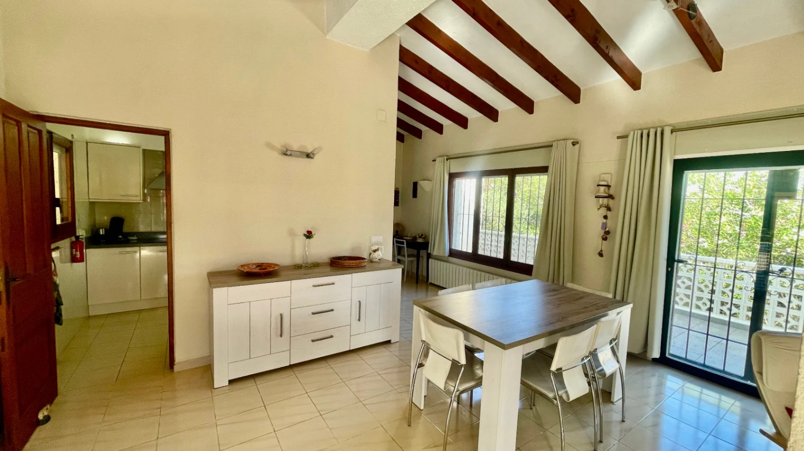 Villa for sale in Parcent: Charming, sought-after area