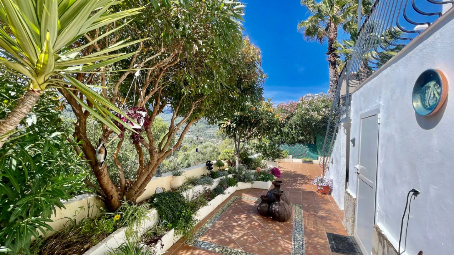 Villa te koop in Benigembla: Frontlinie met prachtig uitzicht