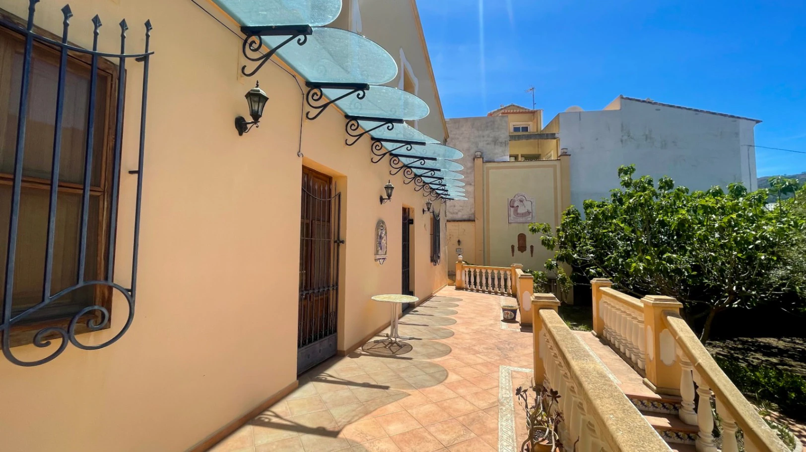 Townhouse for sale in Parcent: Magnificent