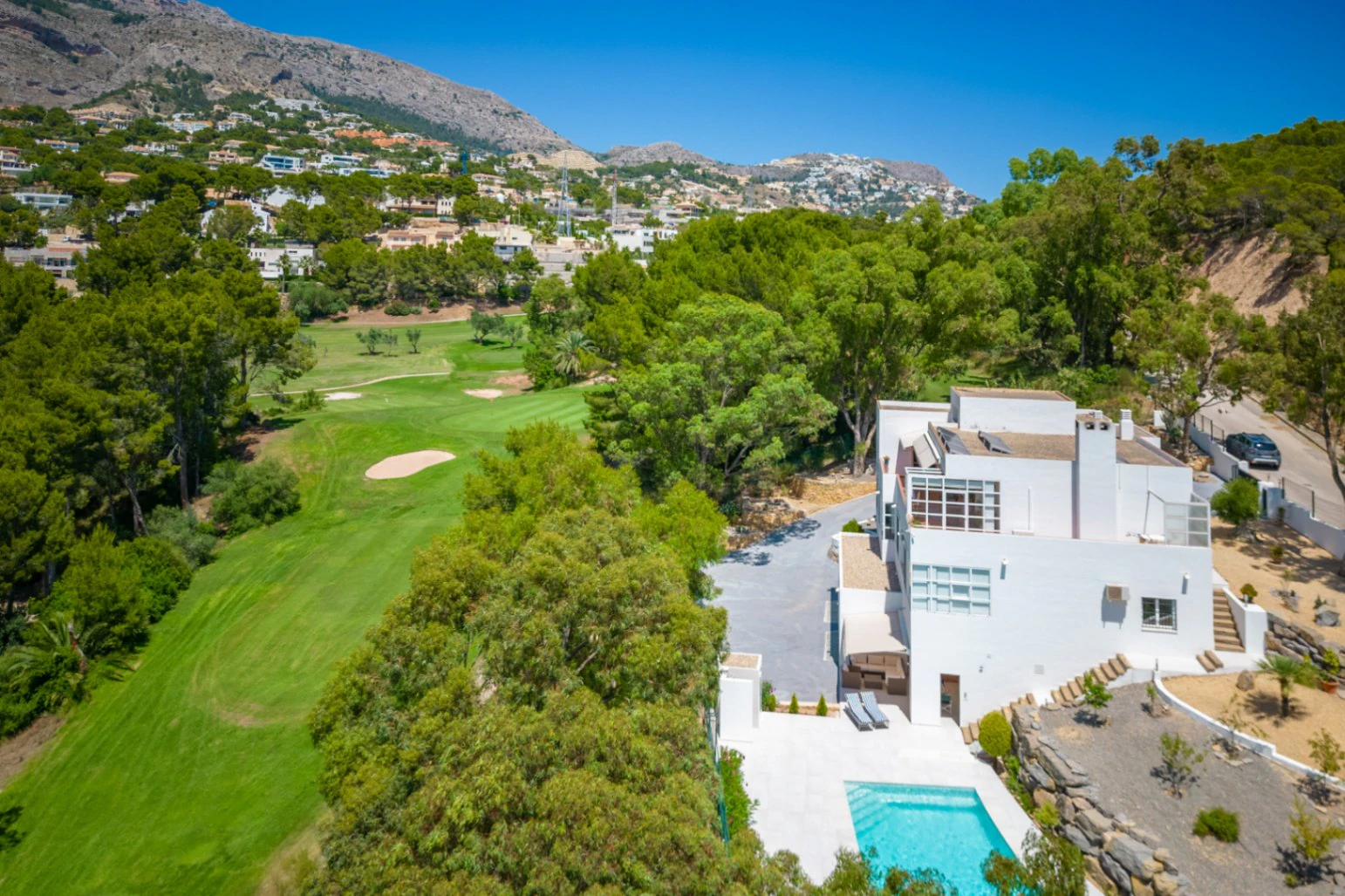 Villa for sale in Altea with sea views