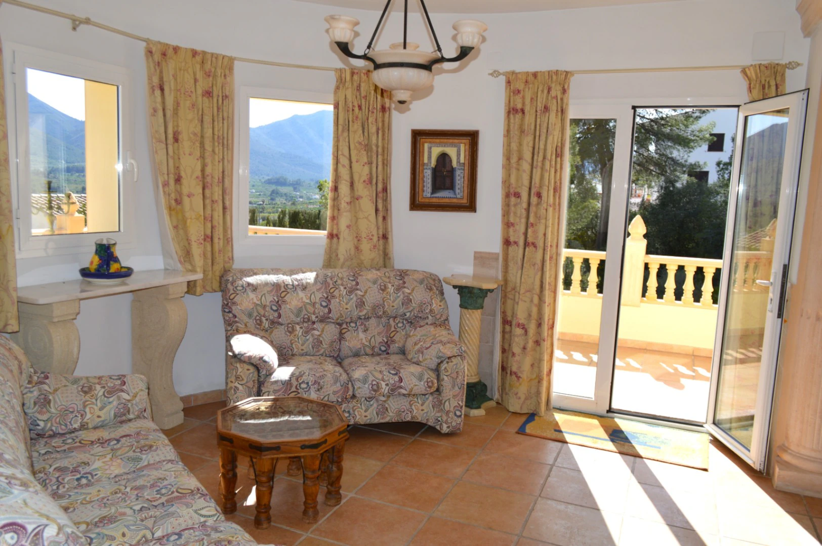 Villa for sale in Jalon: Unique, very private