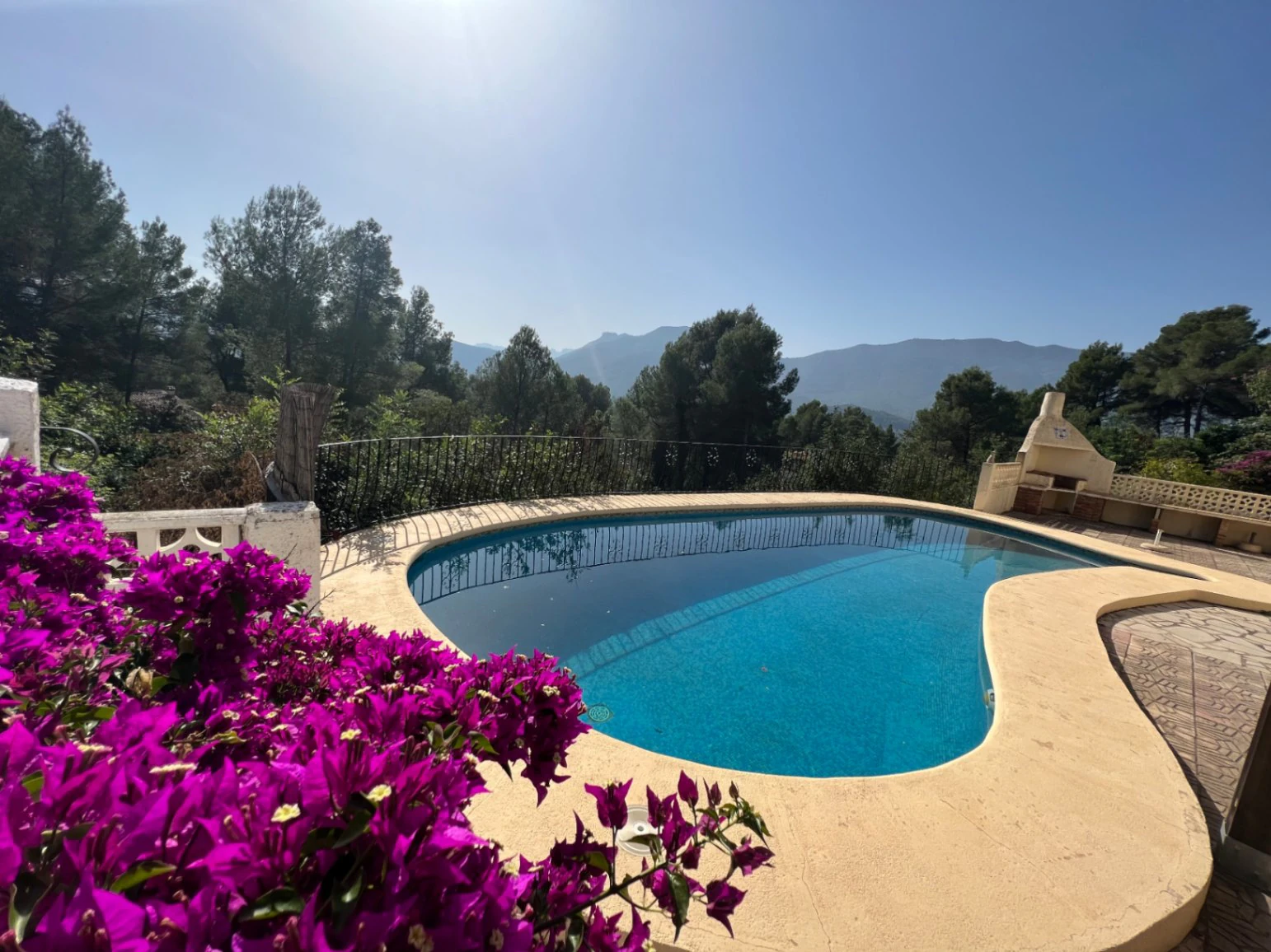 Villa te koop in Alcalali: Prachtig uitzicht op het zuiden